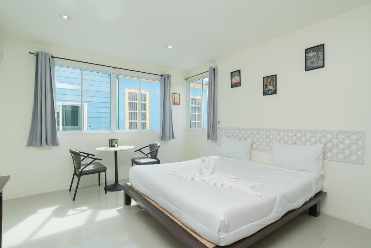 Hangover Inn Phuket Kültér fotó