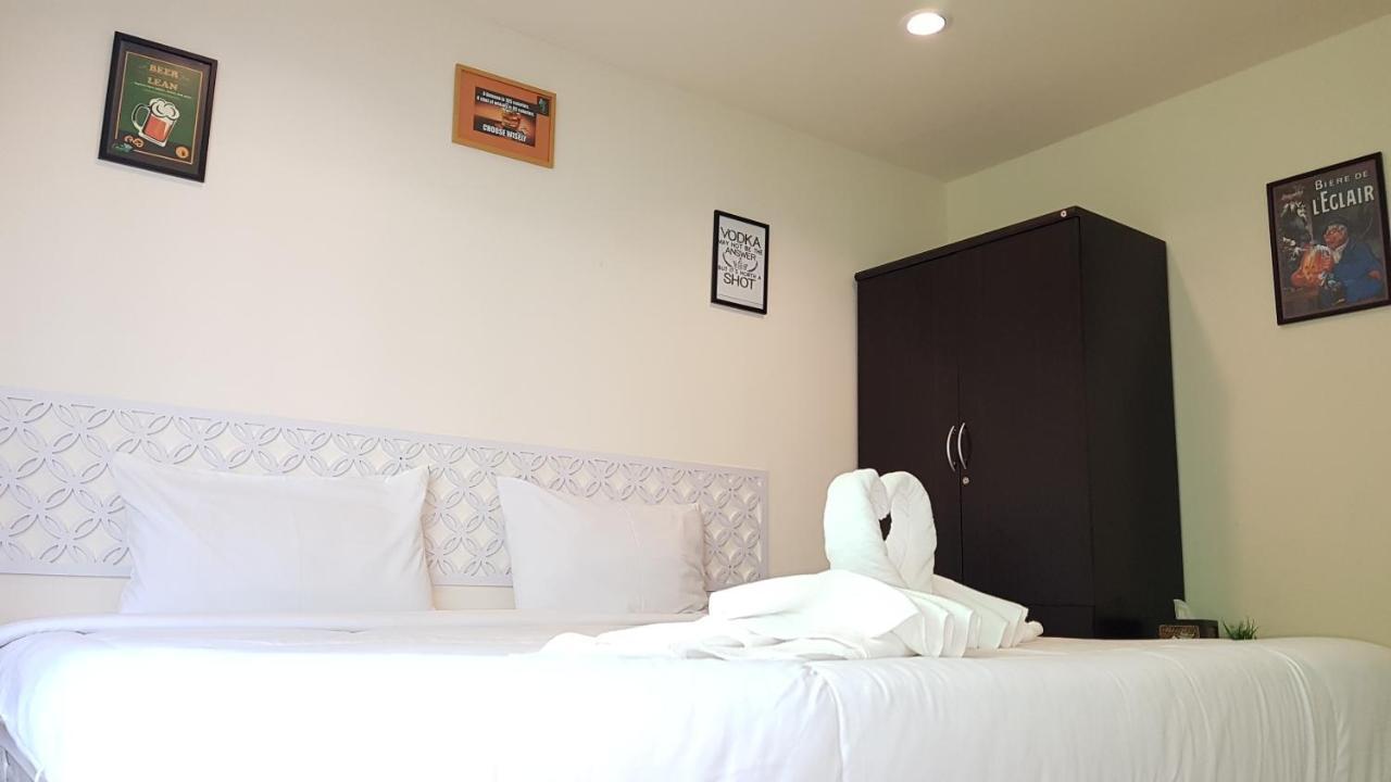 Hangover Inn Phuket Kültér fotó