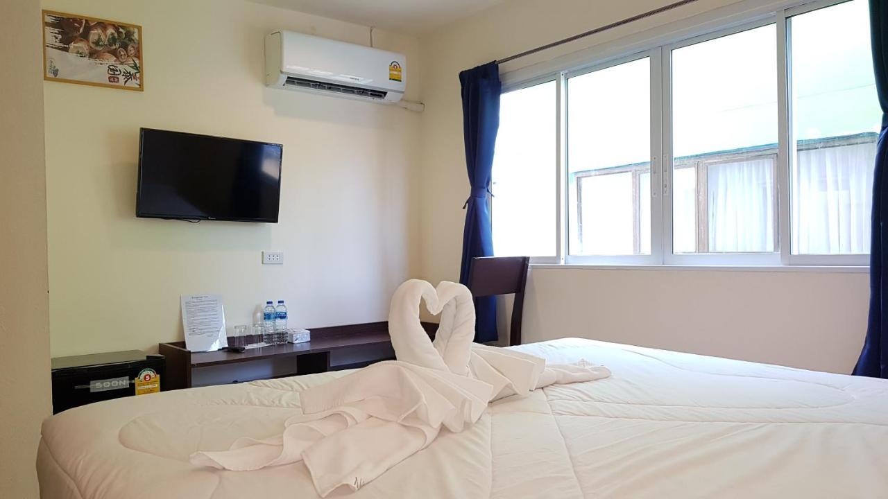 Hangover Inn Phuket Kültér fotó